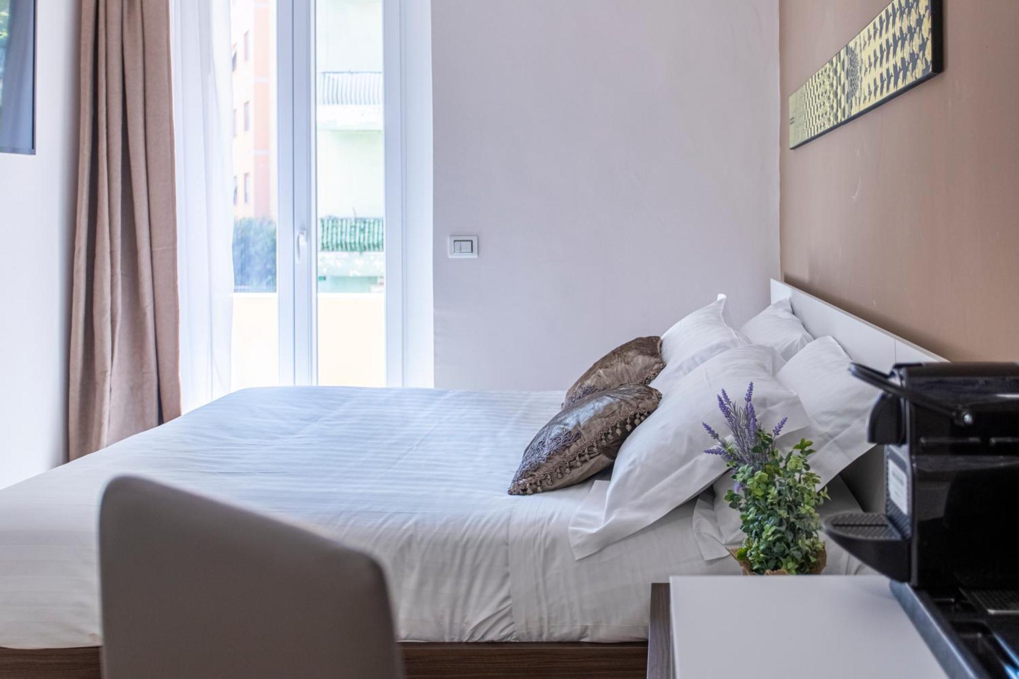 Mama Guest House Τσιαμπίνο Εξωτερικό φωτογραφία